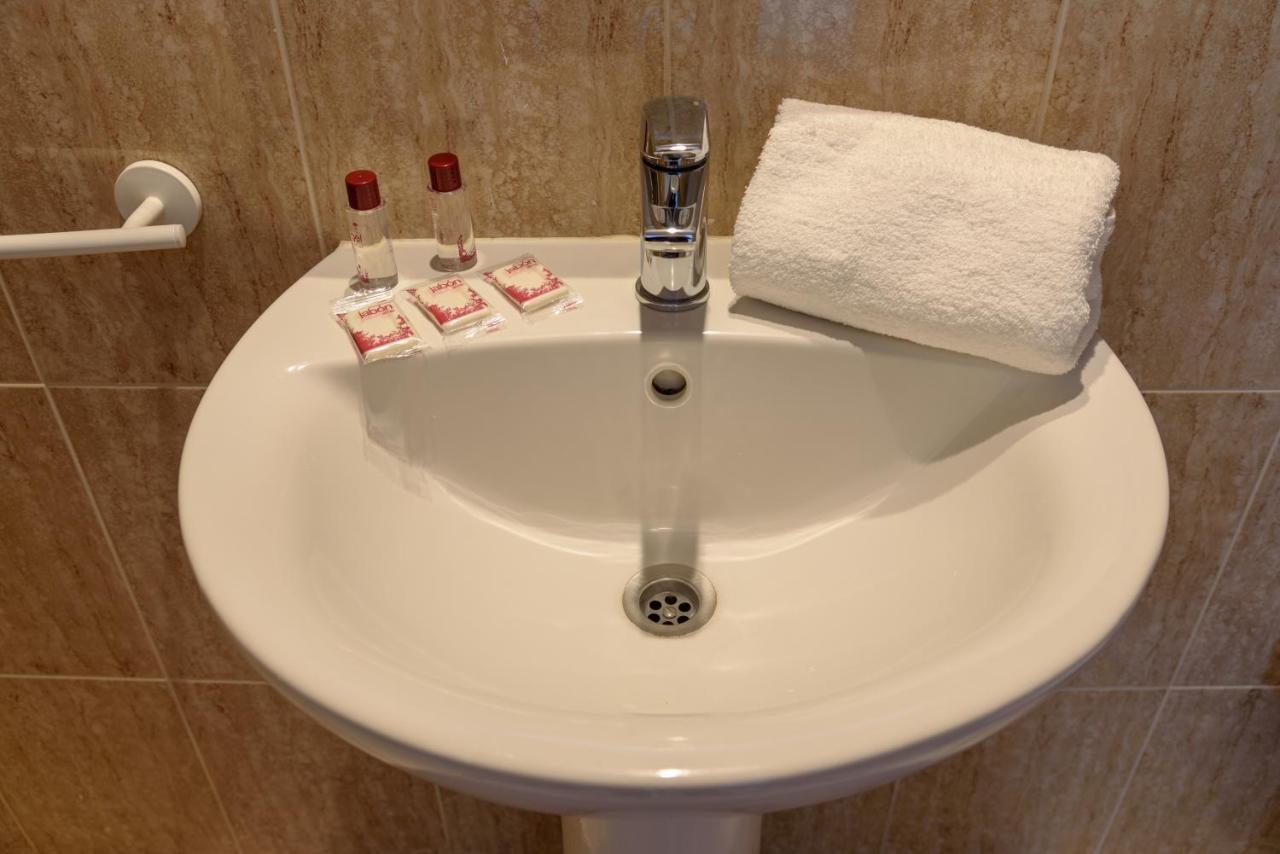 Hostal Beni Benicàssim Exteriör bild