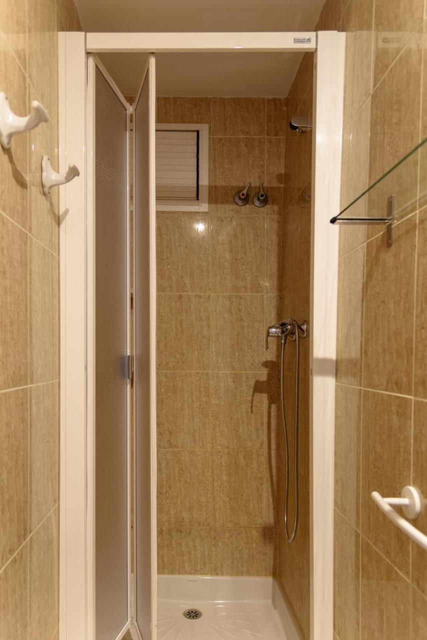 Hostal Beni Benicàssim Exteriör bild