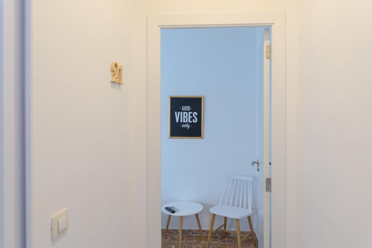 Hostal Beni Benicàssim Exteriör bild